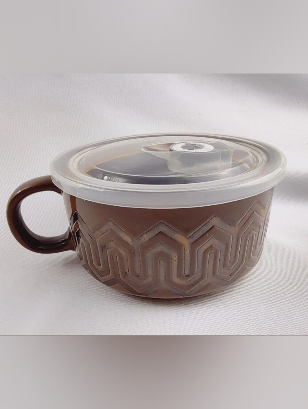 Brown Microwave Venting Bowl 22 oz Mug Gold Foil Geometric Lunch To Go DD1-2532